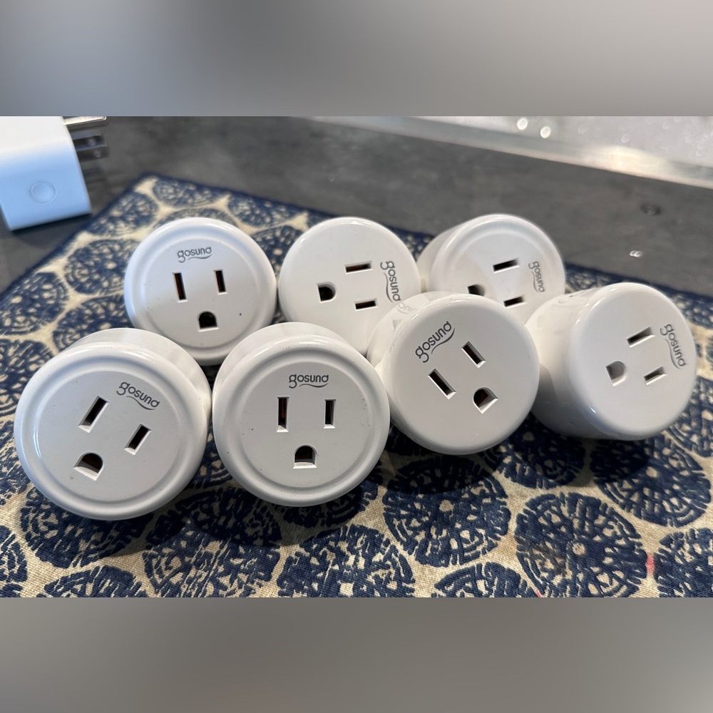 Smart Plug Gosund Smart WiFi Outlet Works with Alexa and Google Home, 2.4G WiFi
